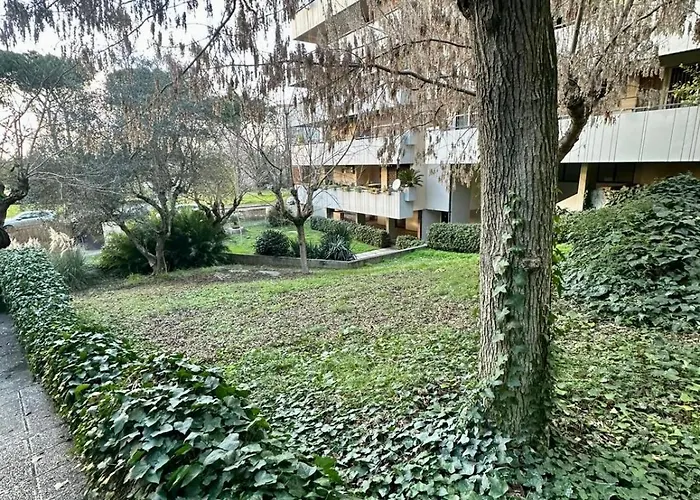 House Eur - - Modern