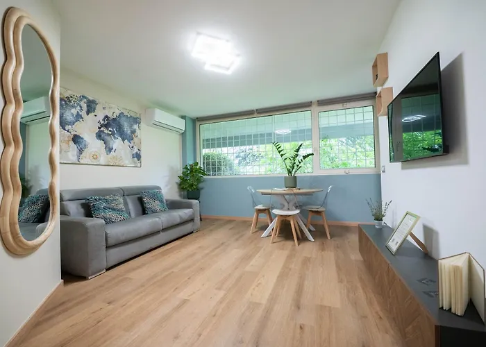House Eur - - Modern Roma