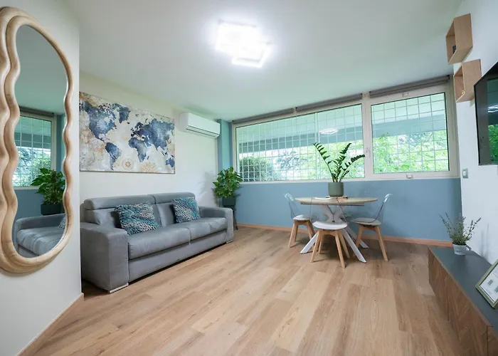 House Eur - - Modern * Roma